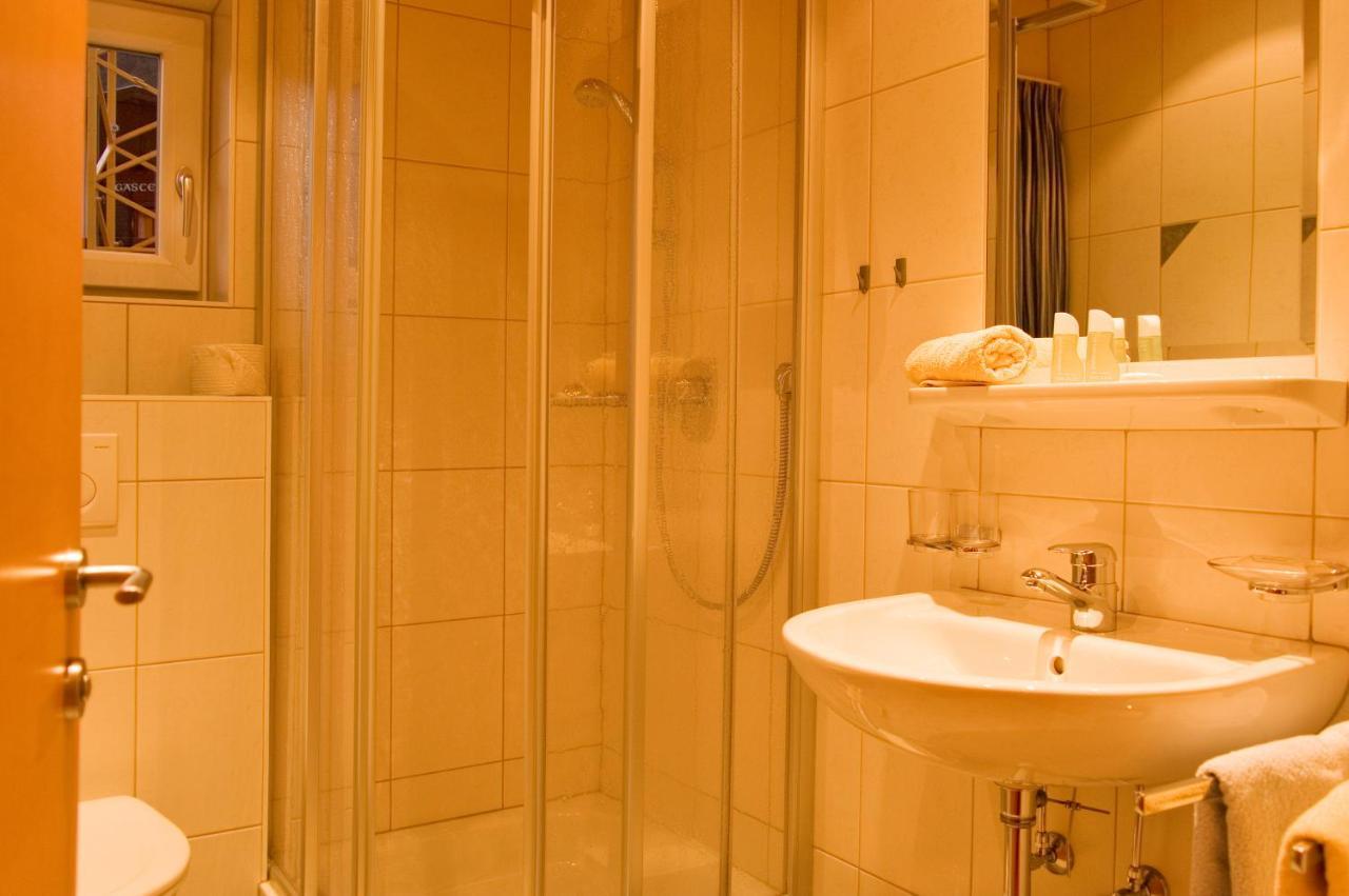 Adrian Bed & Breakfast ซังคท์อันทอนอัมอาร์ลแบร์ก ภายนอก รูปภาพ